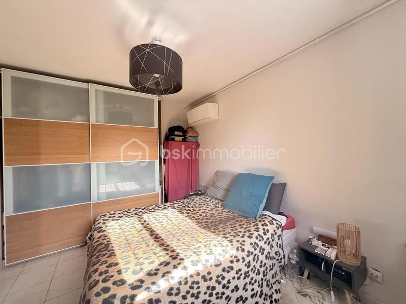 Pavillon - 245 m² - 13 pièces