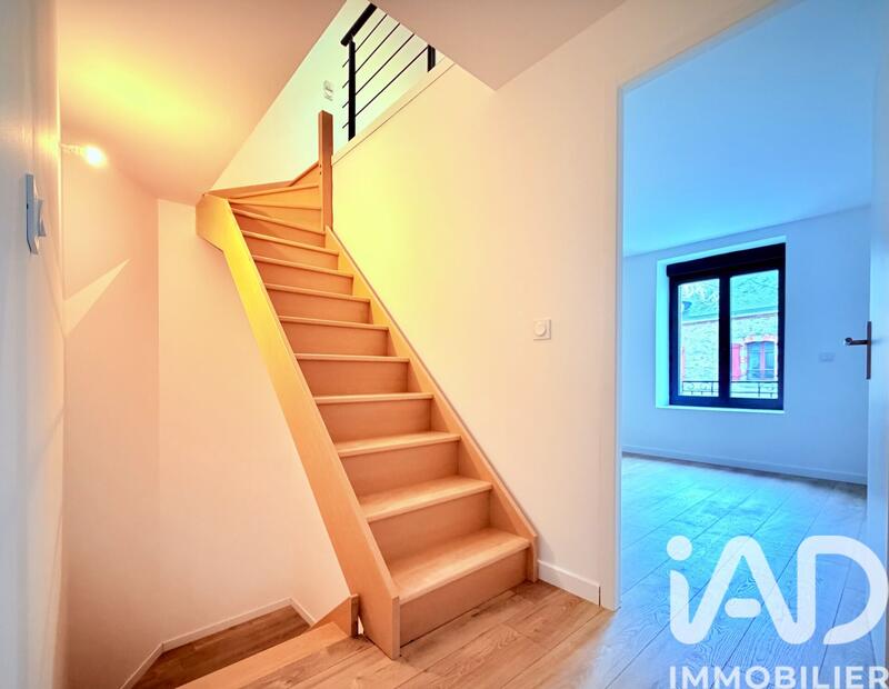 Maison de ville - 118 m² - 5 pièces