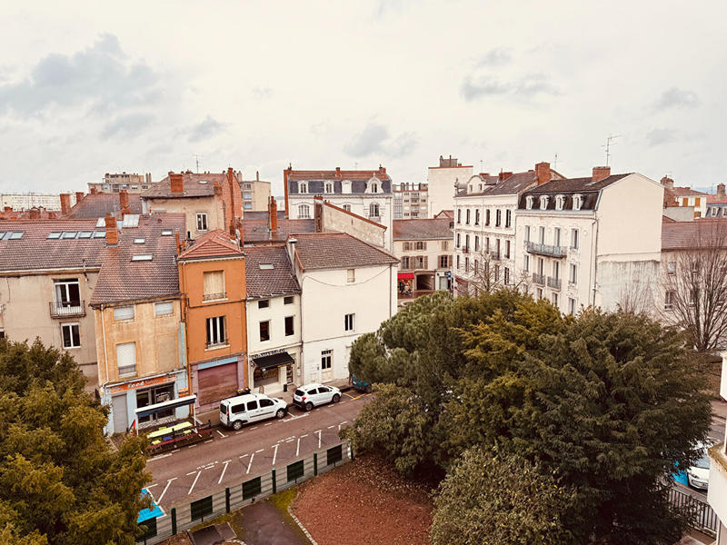 Appartement - 146 m² - 6 pièces