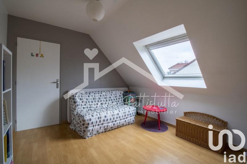 Maison - 121 m² - 7 pièces