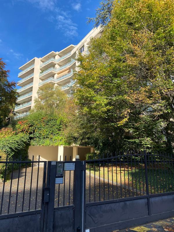 Appartement - 99 m² - 3 pièces