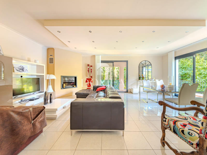 Villa - 170 m² - 7 pièces