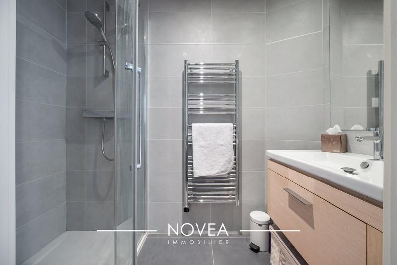 Appartement - 94 m² - 4 pièces