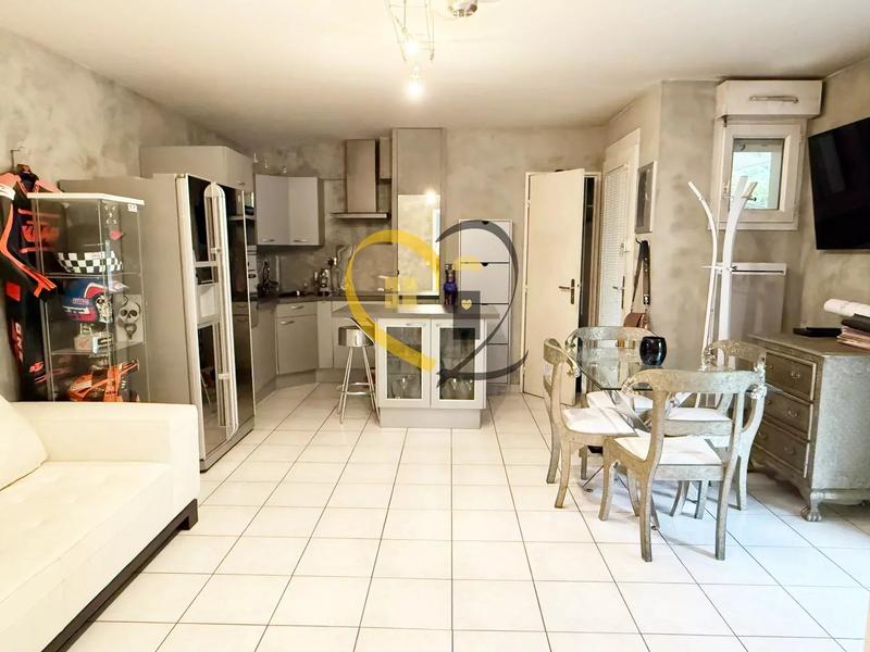 Appartement - 42 m² - 2 pièces