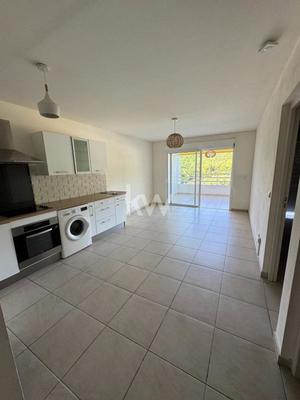 Appartement - 60 m² - 2 pièces