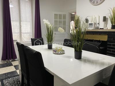 Maison - 108 m² - 5 pièces