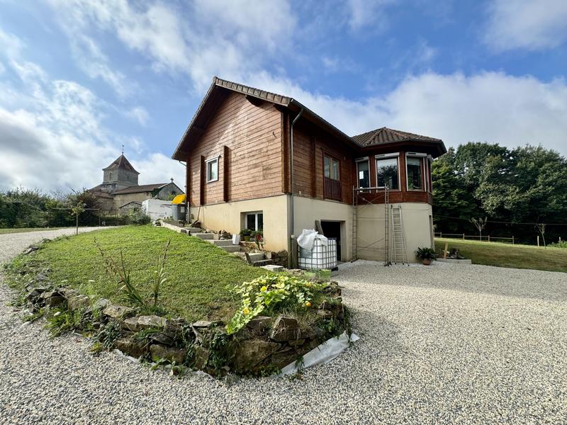 Maison - 130 m² - 4 pièces