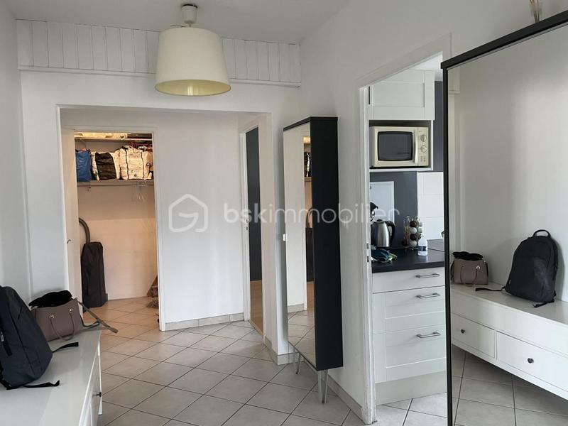 Appartement - 96 m² - 5 pièces