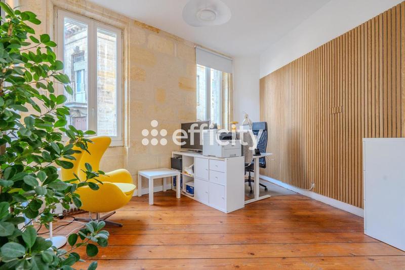 Bureau - 85 m² - 3 pièces