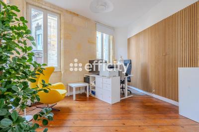 Bureau - 85 m² - 3 pièces