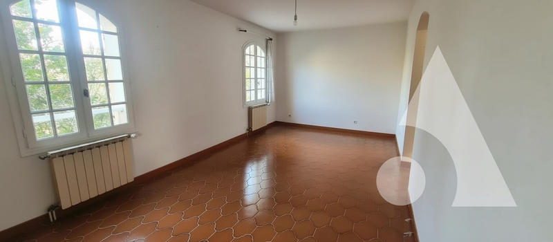 Maison - 151 m² - 6 pièces