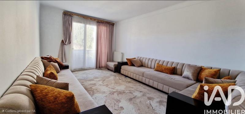 Appartement - 80 m² - 4 pièces