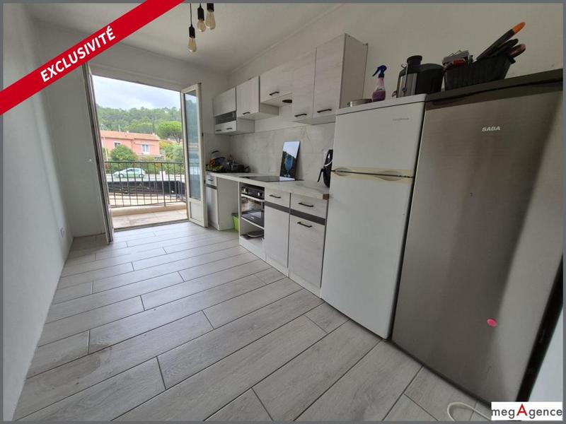Appartement - 60 m² - 3 pièces