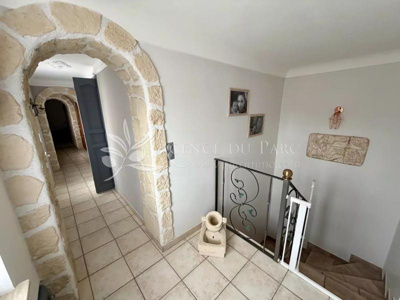 Maison - 168 m² - 6 pièces
