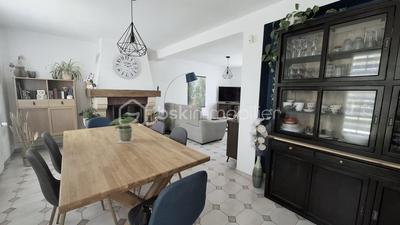 Maison - 120 m² - 5 pièces