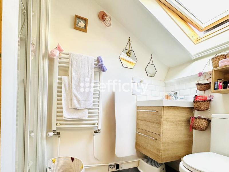 Maison - 145 m² - 5 pièces