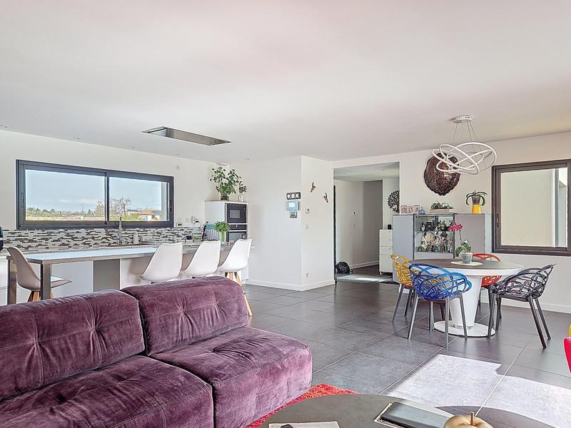 Maison - 112 m² - 4 pièces