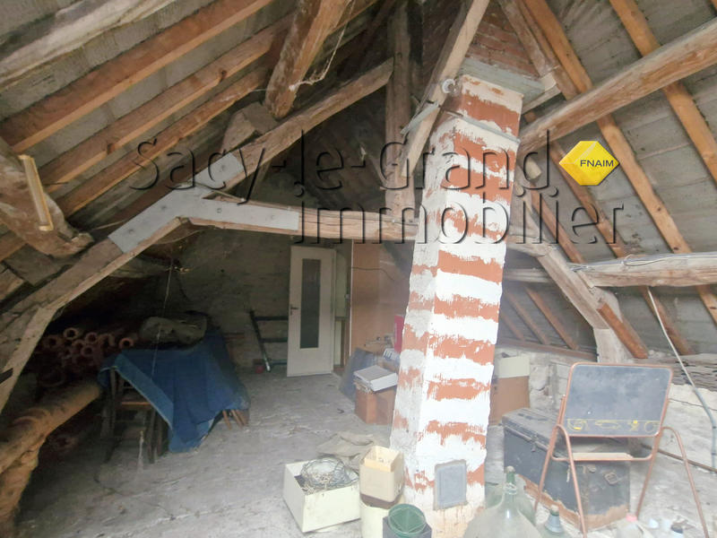 Maison - 180 m² - 8 pièces