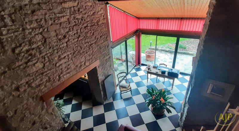 Maison - 182 m² - 6 pièces