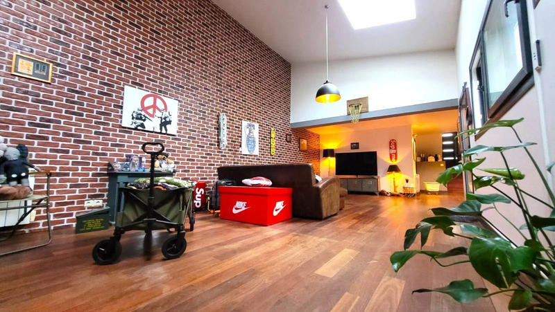 Maison - 143 m² - 5 pièces