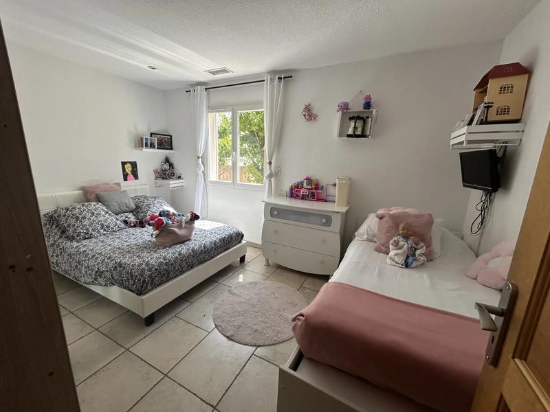 Villa - 195 m² - 6 pièces