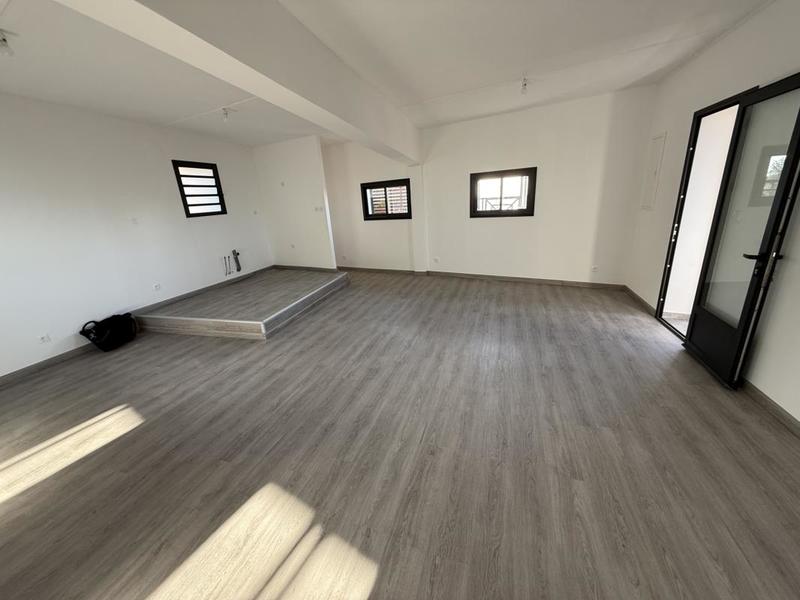 Maison - 88 m² - 3 pièces