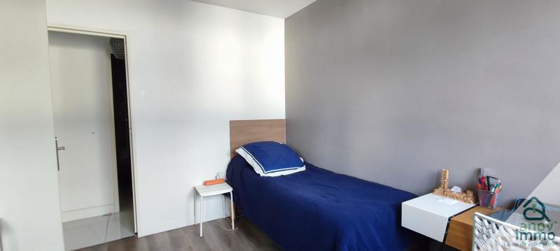 Appartement - 80 m² - 4 pièces