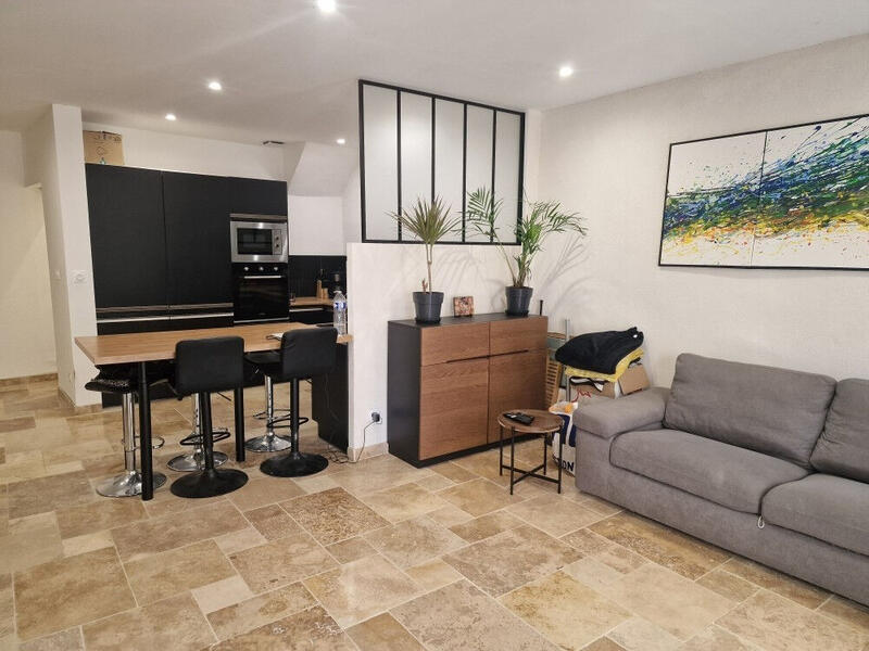 Maison - 75 m² - 3 pièces