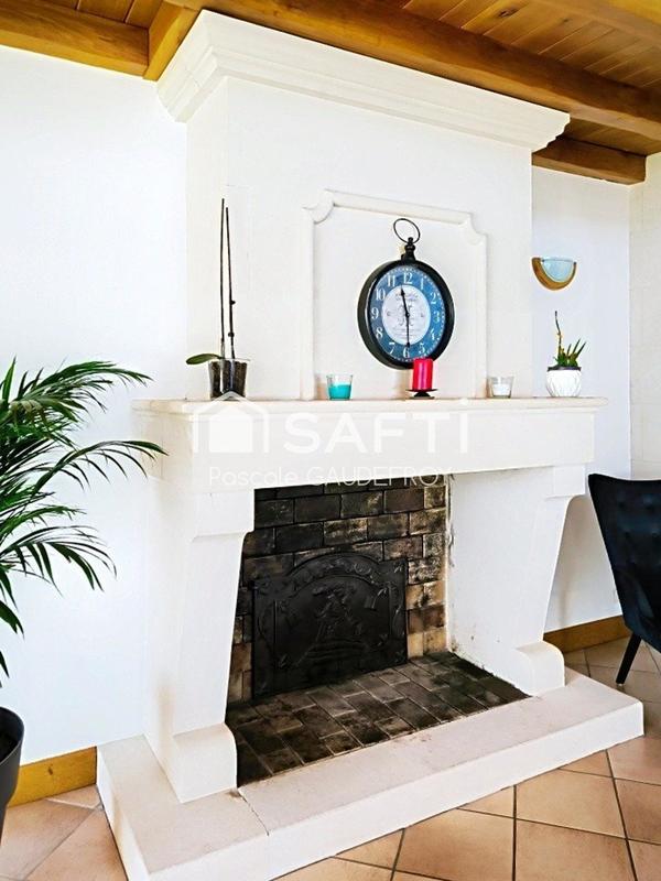 Maison - 219 m² - 8 pièces