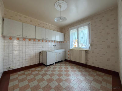 Maison - 77 m² - 4 pièces