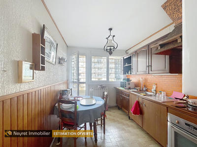 Appartement - 84 m² - 4 pièces