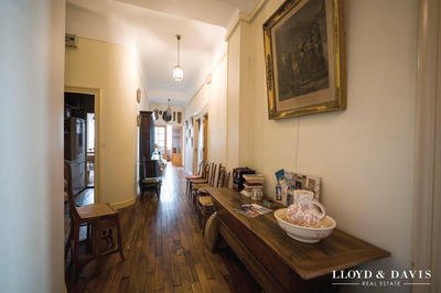 Appartement - 175 m² - 7 pièces