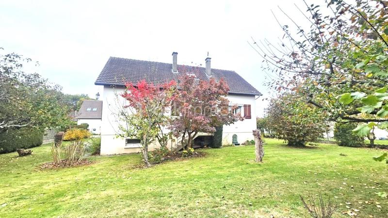 Pavillon - 92 m² - 5 pièces