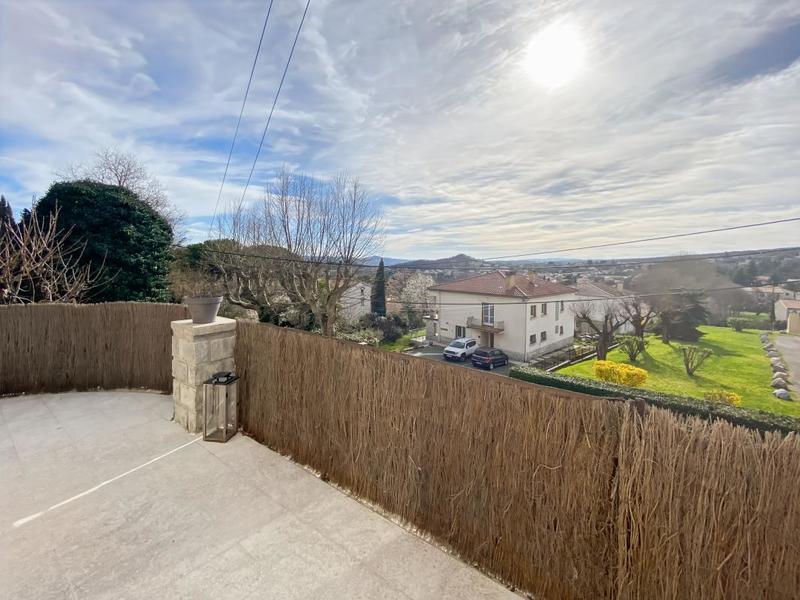 Appartement - 92 m² - 4 pièces