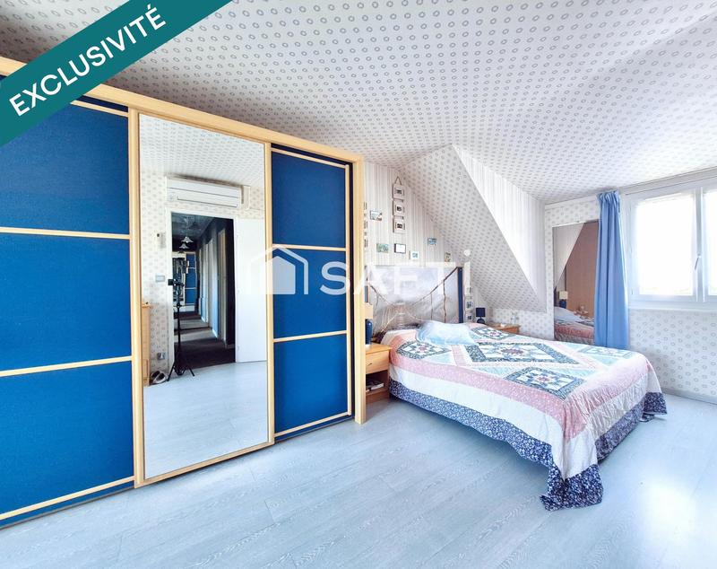 Maison - 96 m² - 6 pièces