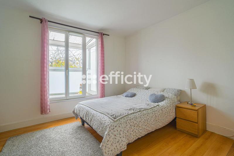 Pavillon - 70 m² - 4 pièces