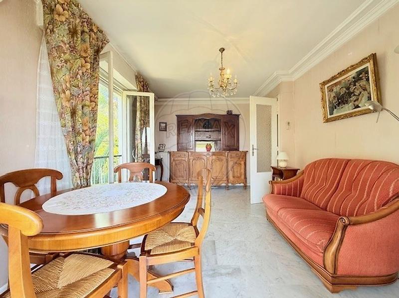 Appartement - 70 m² - 4 pièces