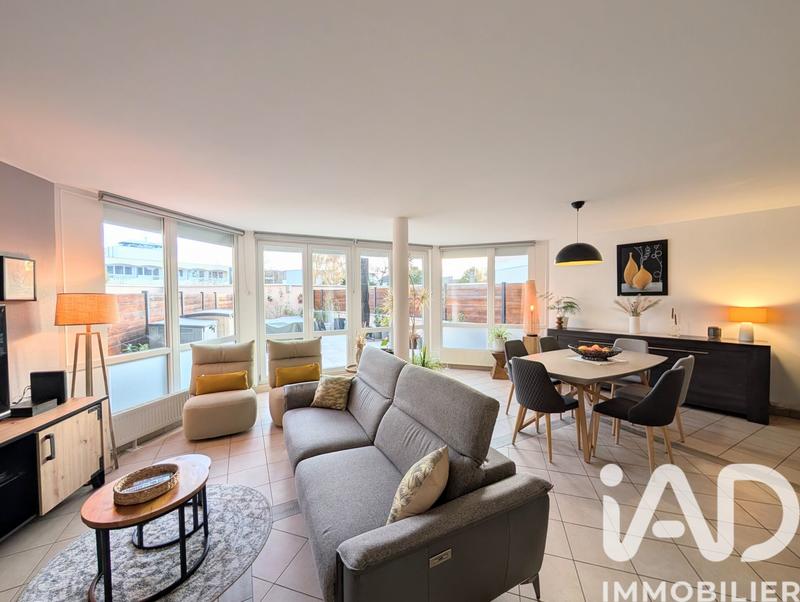 Appartement - 92 m² - 4 pièces