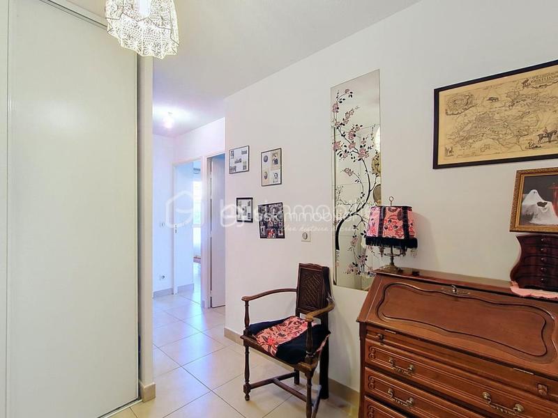 Appartement - 75 m² - 3 pièces