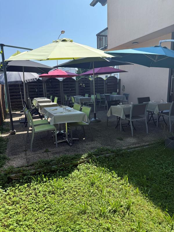 Fonds de commerce - Hôtellerie / Restauration - 150 m²