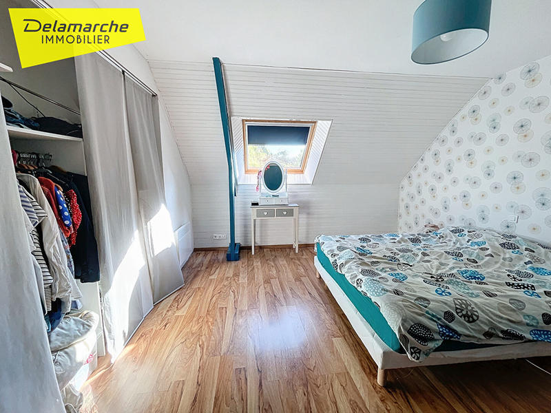 Maison - 250 m² - 7 pièces