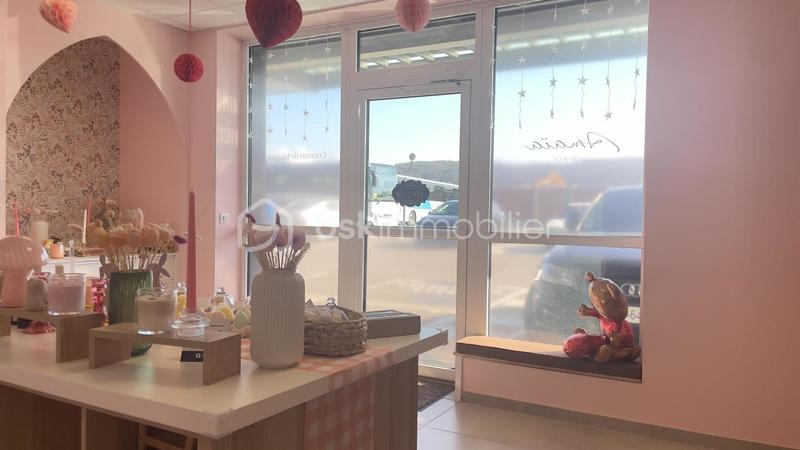 Local d'activité / Entrepôt - 51 m² - 1 pièce