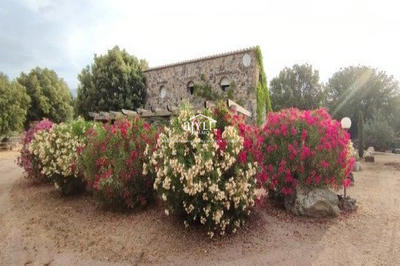 Maison - 154 m² - 4 pièces