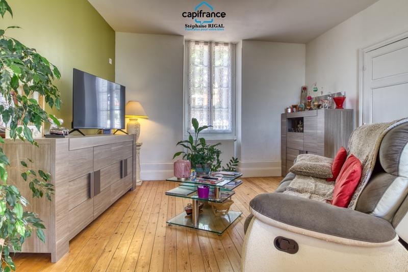 Propriété - 190 m² - 8 pièces