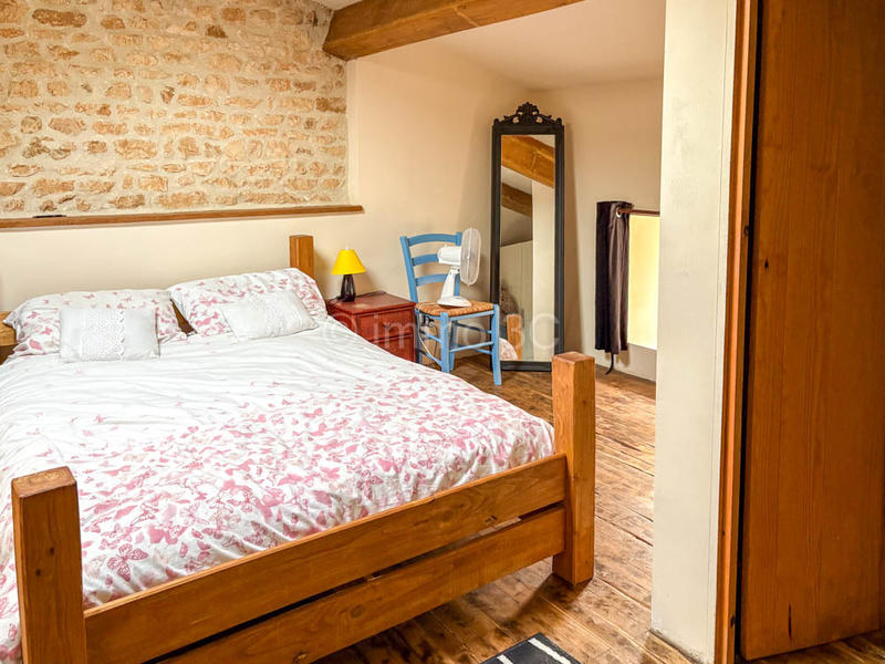 Maison en pierre - 190 m² - 6 pièces