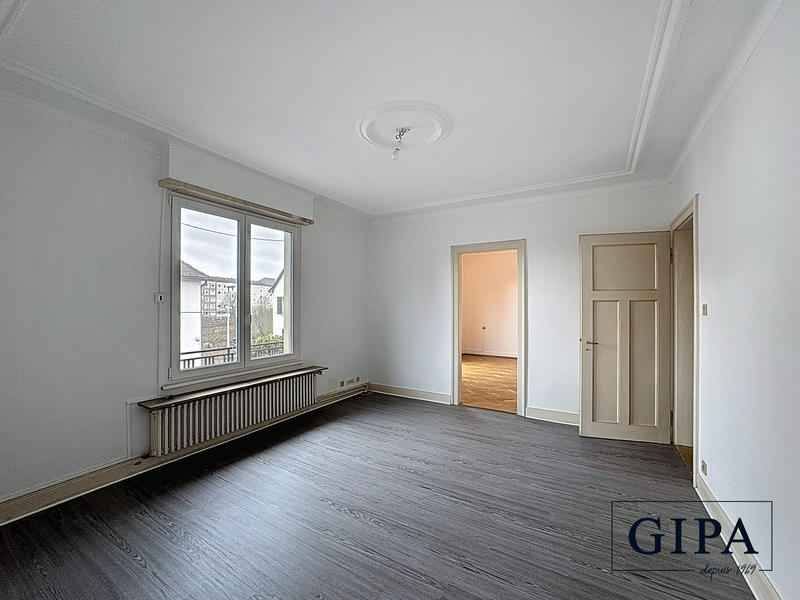 Maison ancienne - 183 m² - 7 pièces