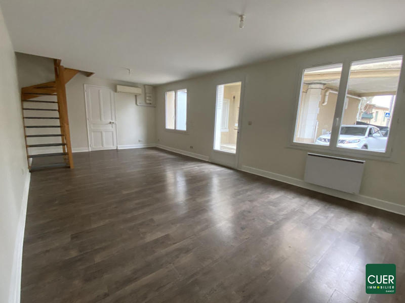 Maison - 74 m² - 3 pièces