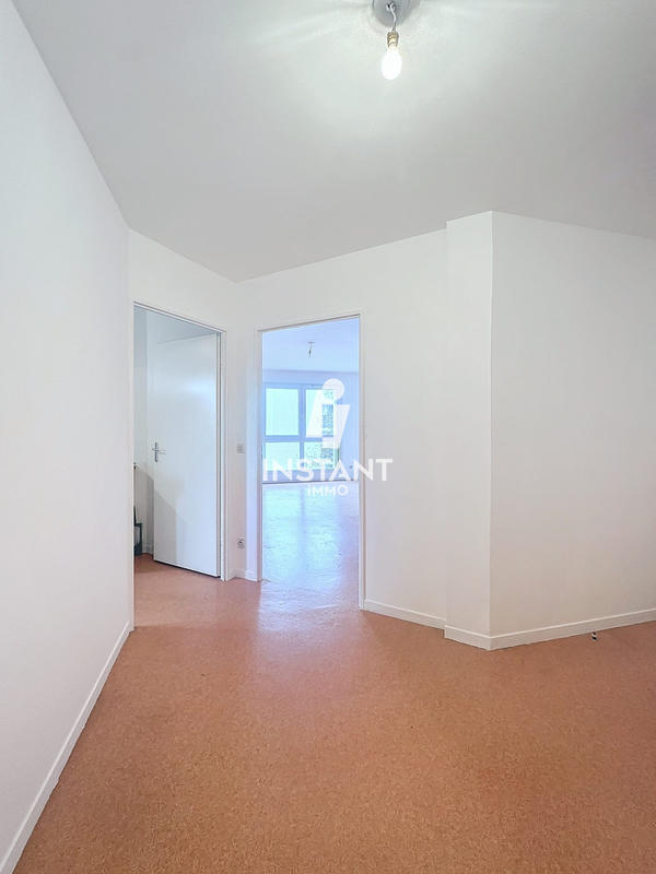 Appartement - 77 m² - 4 pièces