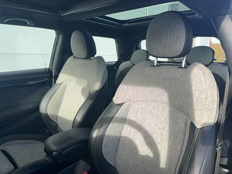 Mini Mini Hatch 3 Portes Cooper se 184 ch Finition Greenwich