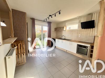 Maison - 85 m² - 4 pièces